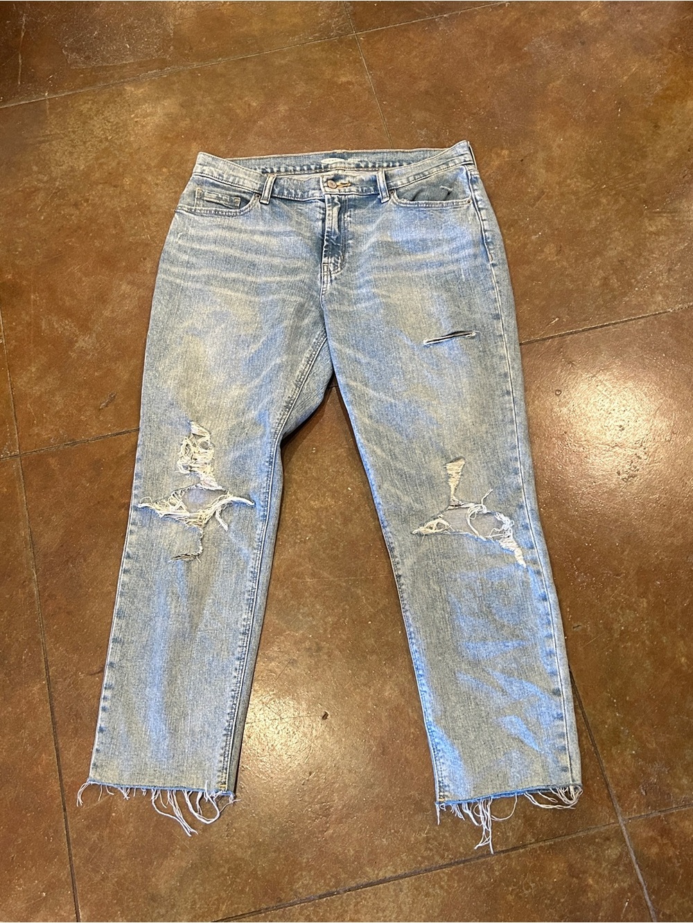 Old Navy Light Blue Distressed Straight Leg Jeans